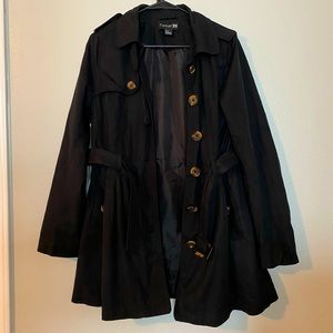 Women’s Forever 21 Trench Jacket, Black, Size 10, Full Buttons, Adjustable Waist